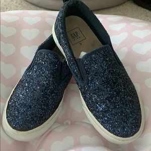 Gap girls slip ons